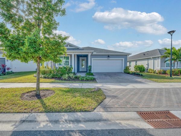 10142 SW Orana Drive, Port St. Lucie, FL 34987