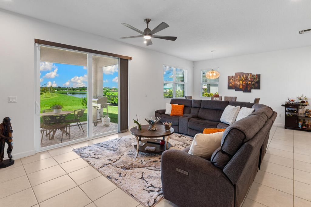 10142 SW Orana Drive, Port Saint Lucie, FL 34987 Photo