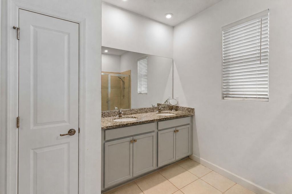 10142 SW Orana Drive, Port Saint Lucie, FL 34987 Photo