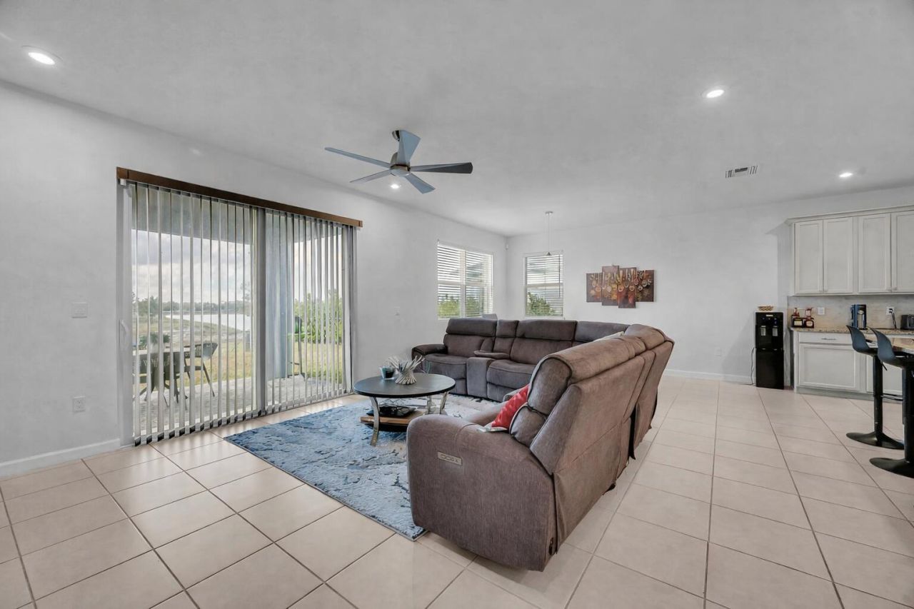 10142 SW Orana Drive, Port Saint Lucie, FL 34987 Photo