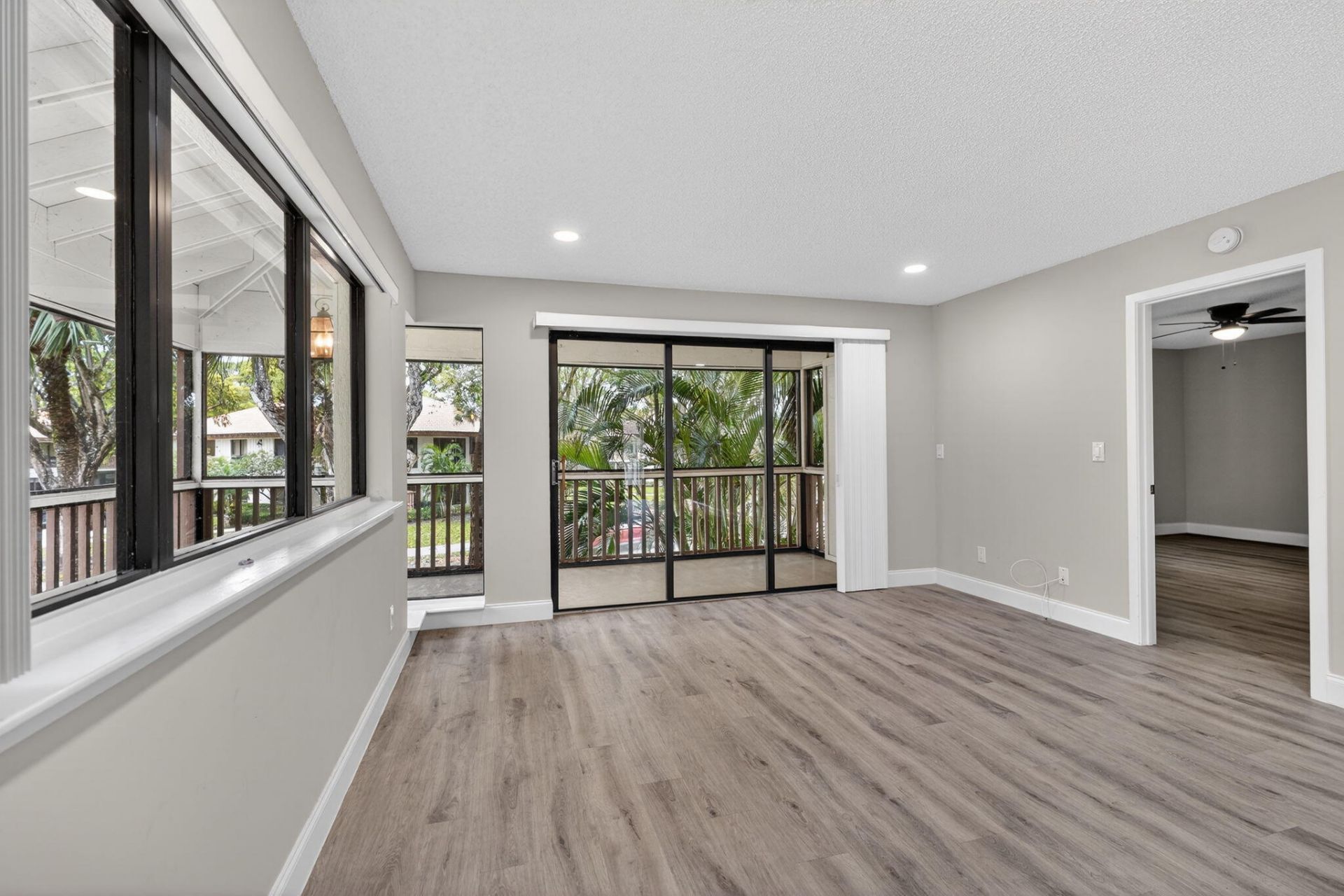 307 Brackenwood Circle, Palm Beach Gardens, FL 33418 Photo