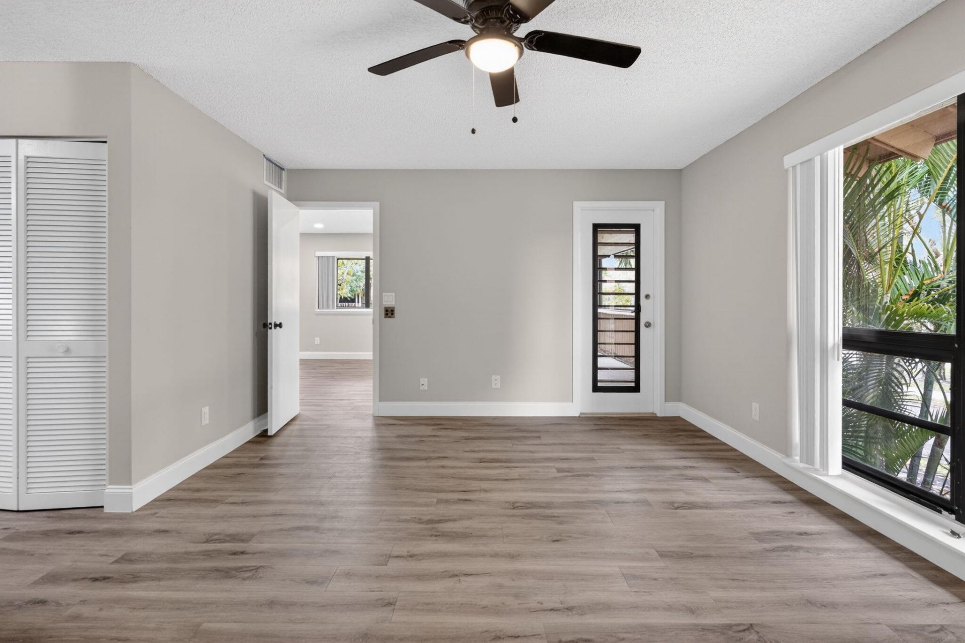 307 Brackenwood Circle, Palm Beach Gardens, FL 33418 Photo