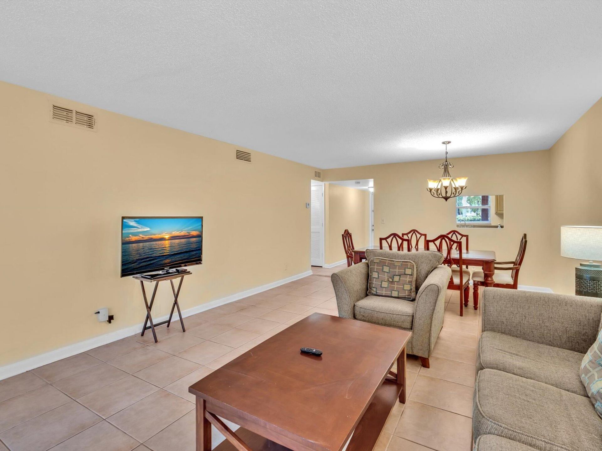9301 Sunrise Lakes Boulevard, Sunrise, FL 33322 Photo