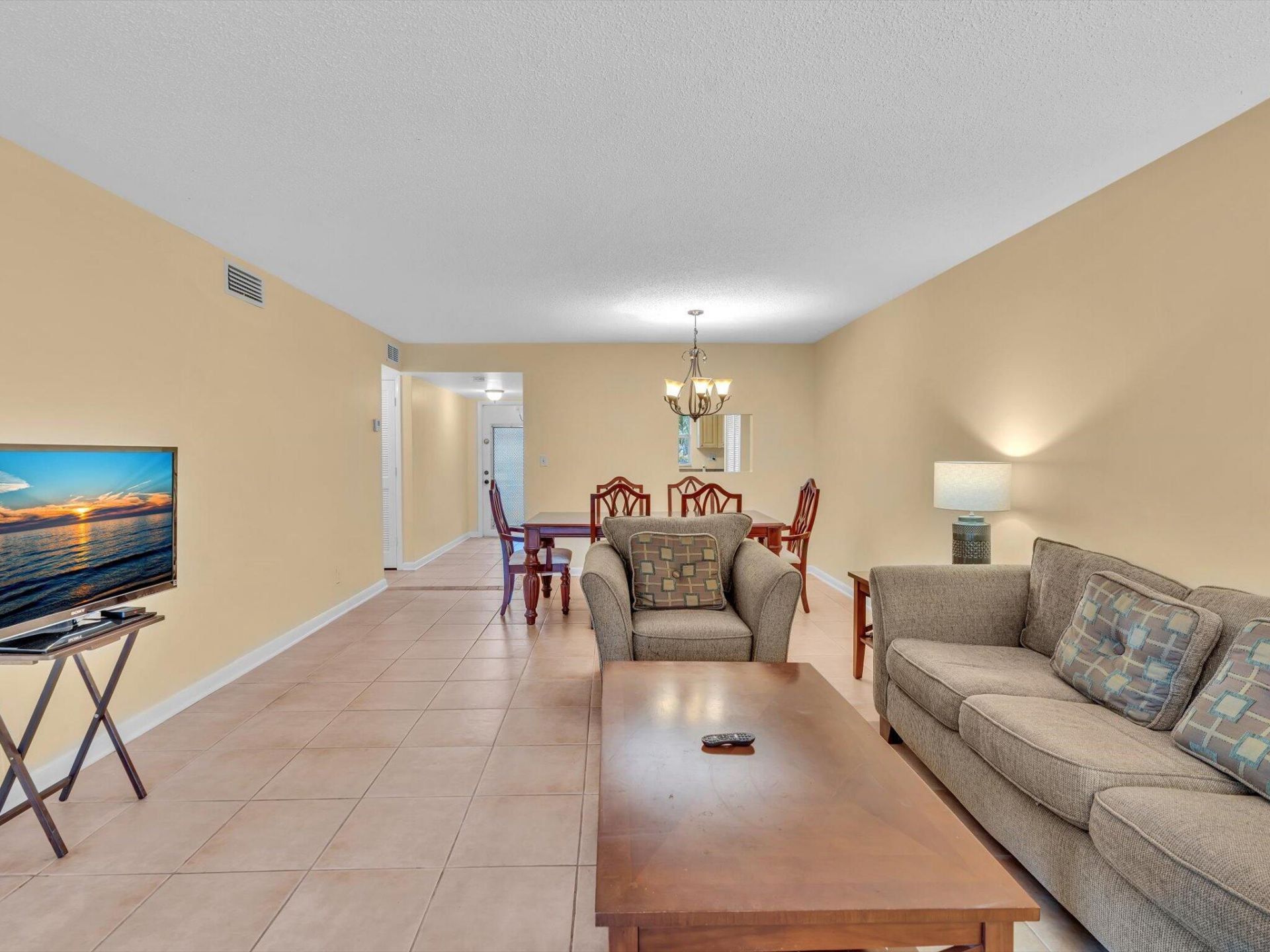 9301 Sunrise Lakes Boulevard, Sunrise, FL 33322 Photo