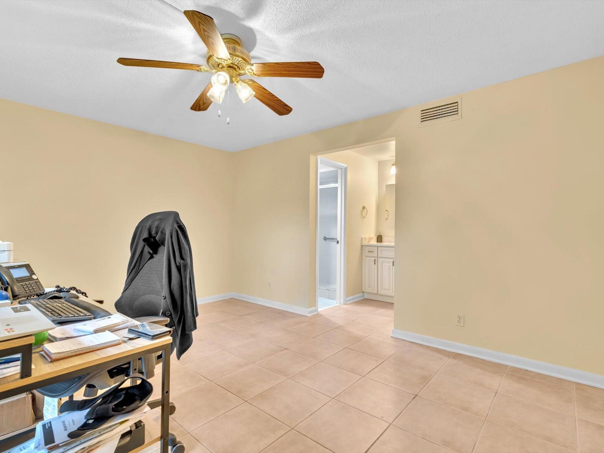9301 Sunrise Lakes Boulevard, Sunrise, FL 33322 Photo