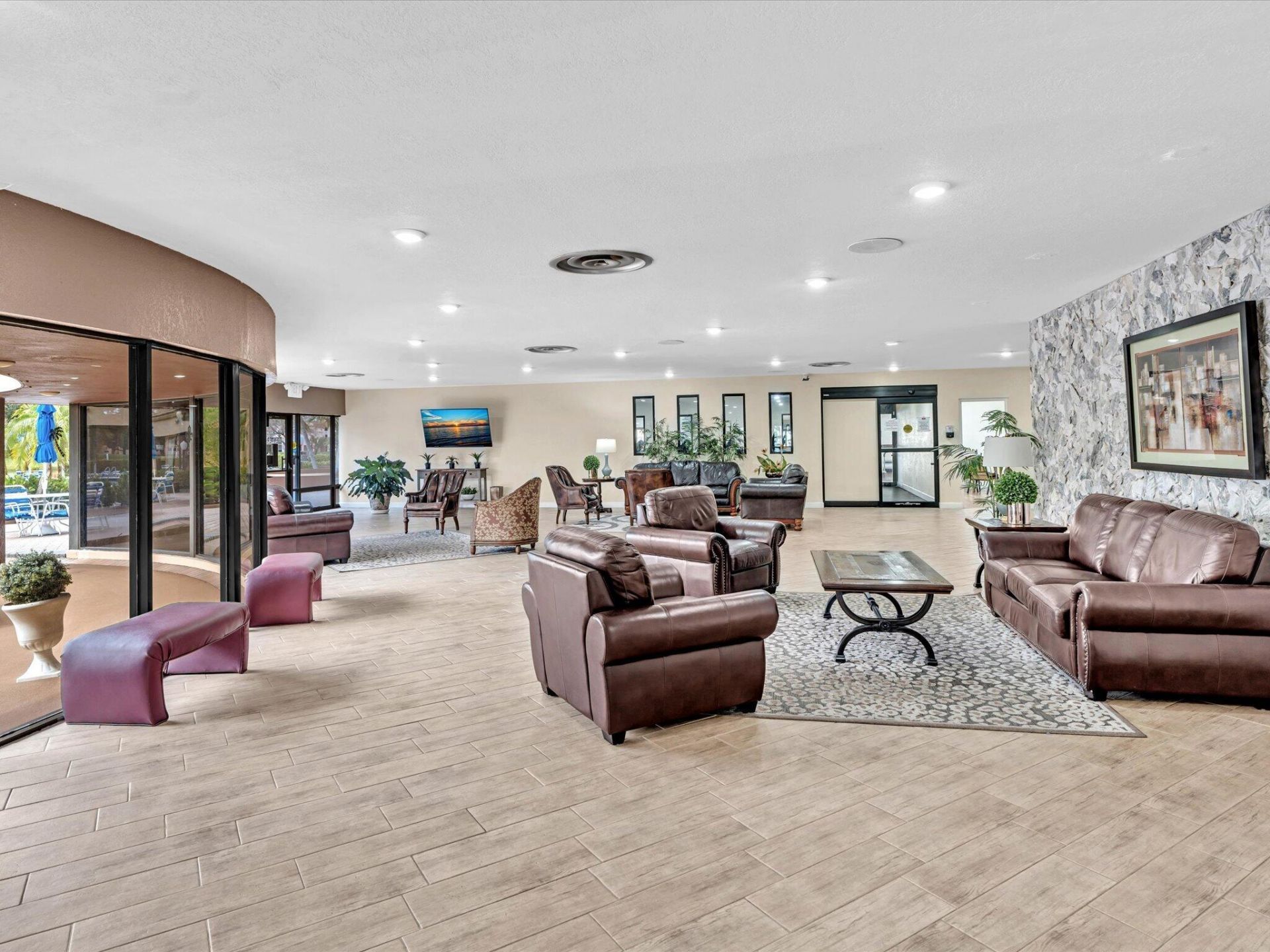 9301 Sunrise Lakes Boulevard, Sunrise, FL 33322 Photo