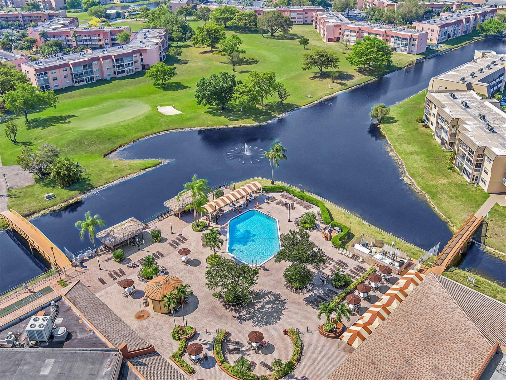 9301 Sunrise Lakes Boulevard, Sunrise, FL 33322 Photo