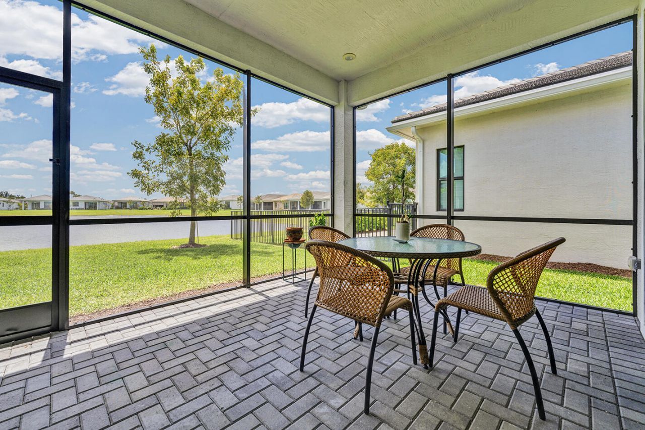 15780 Key Biscayne Lane, Westlake, FL 33470 Photo