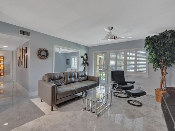 1930 NE 2nd Avenue, Unit 117l, Wilton Manors, FL 33305