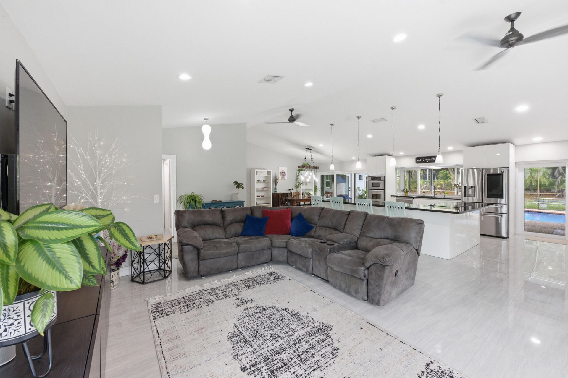 1537 NW 108th Way, Coral Springs, FL 33071 Photo