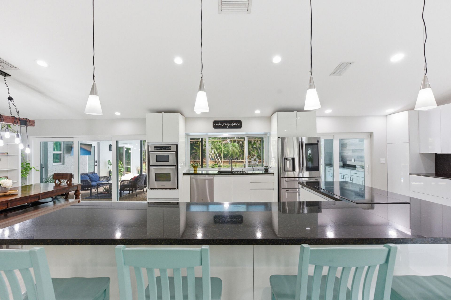 1537 NW 108th Way, Coral Springs, FL 33071 Photo