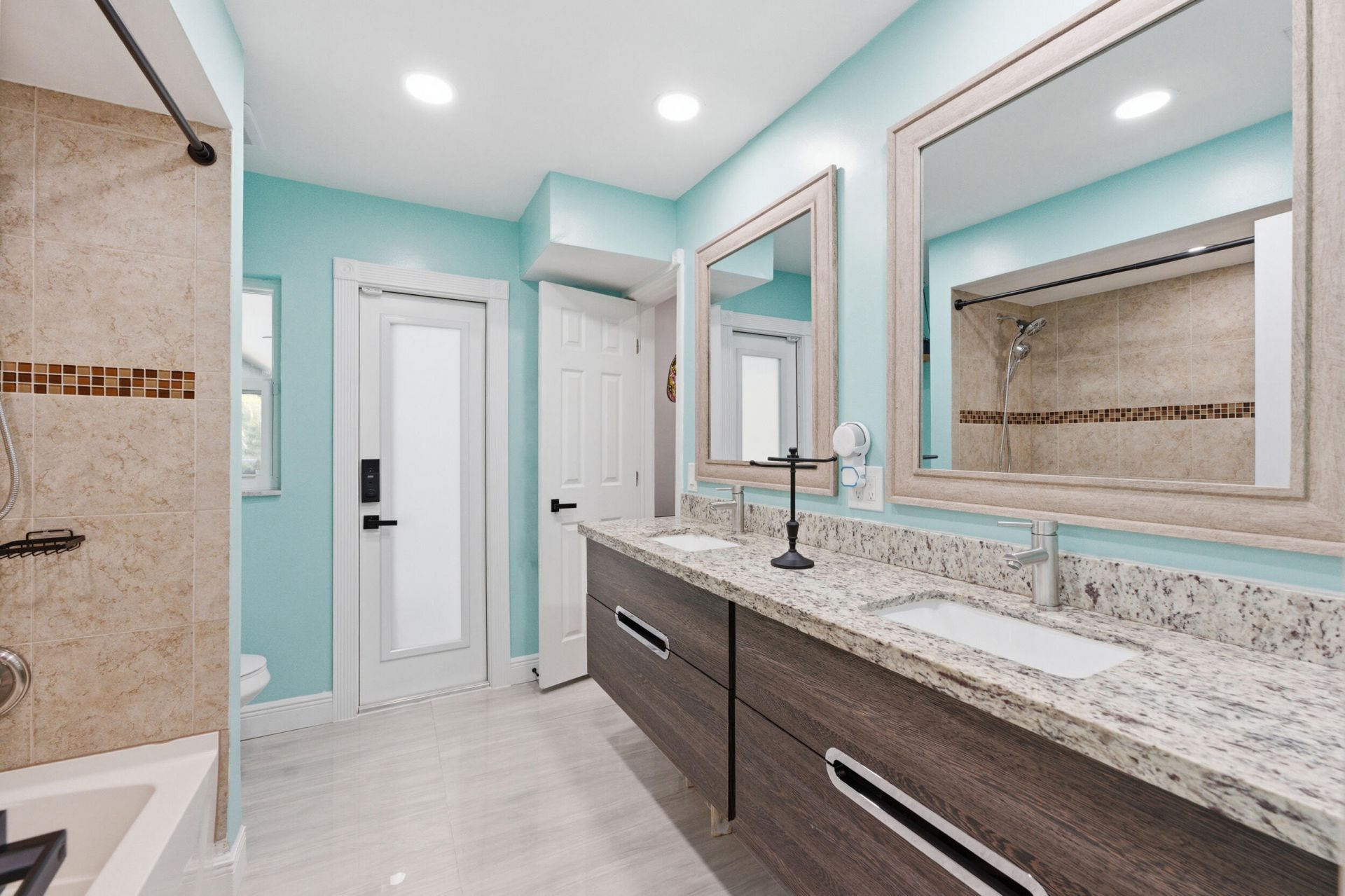 1537 NW 108th Way, Coral Springs, FL 33071 Photo