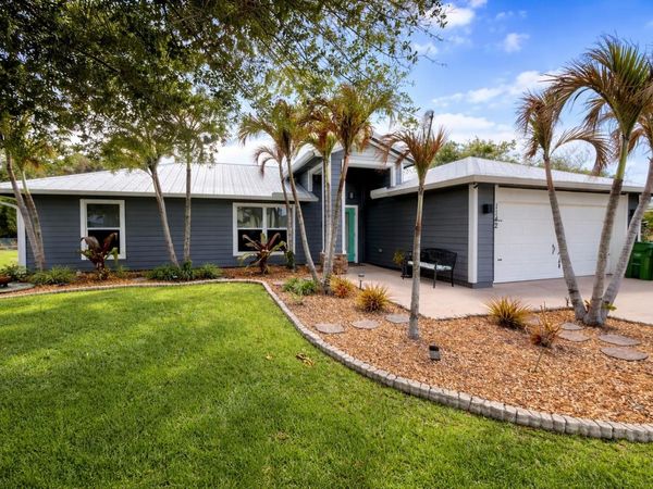 1142 SW Jumper Street, Port St. Lucie, FL 34983