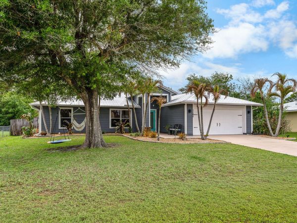 1142 SW Jumper Street, Port St. Lucie, FL 34983