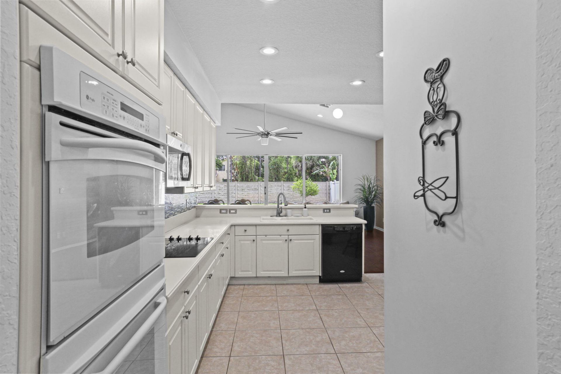 1884 SW Jamesport Drive, Port Saint Lucie, FL 34953 Photo