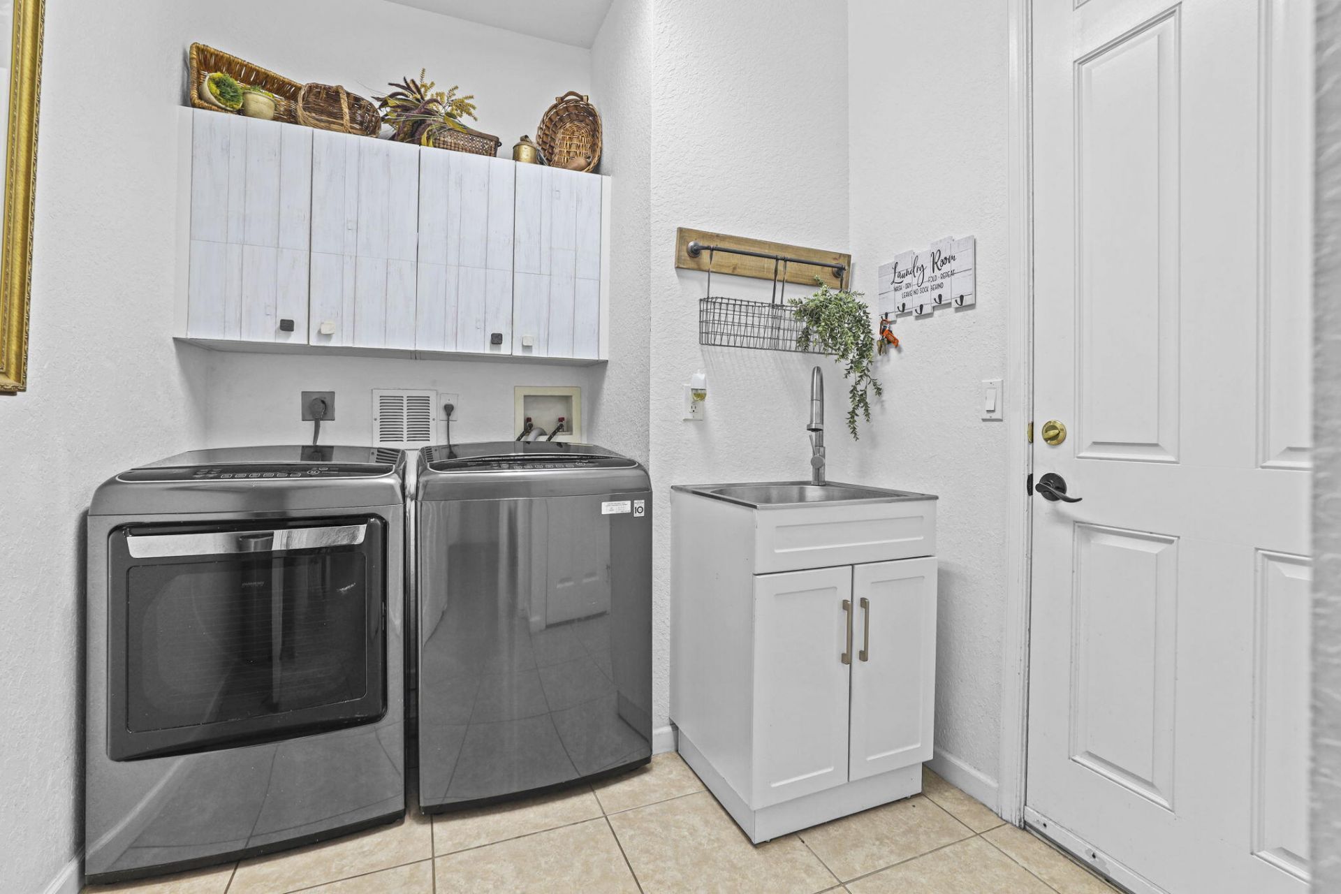 1884 SW Jamesport Drive, Port Saint Lucie, FL 34953 Photo