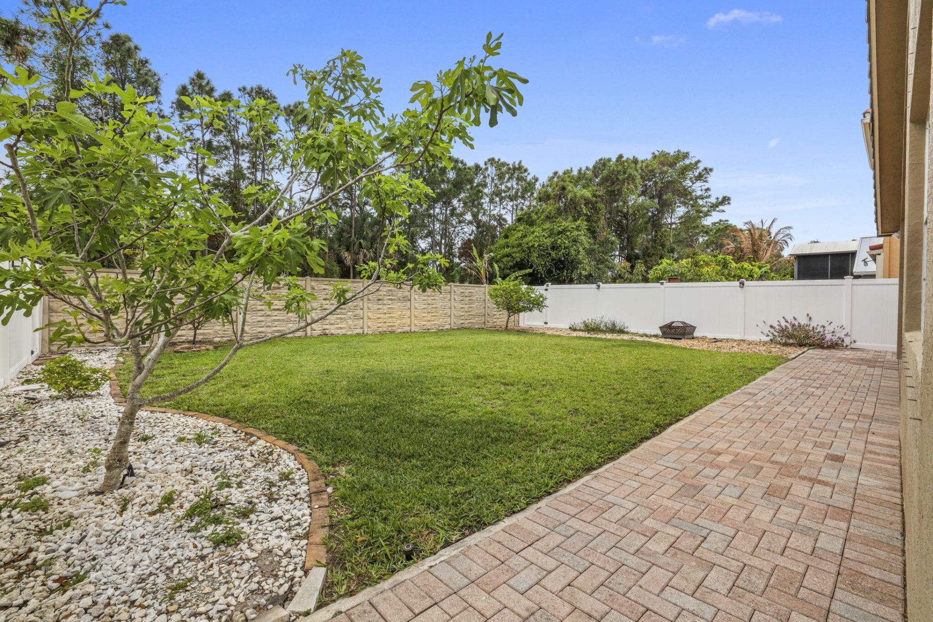 1884 SW Jamesport Drive, Port Saint Lucie, FL 34953 Photo