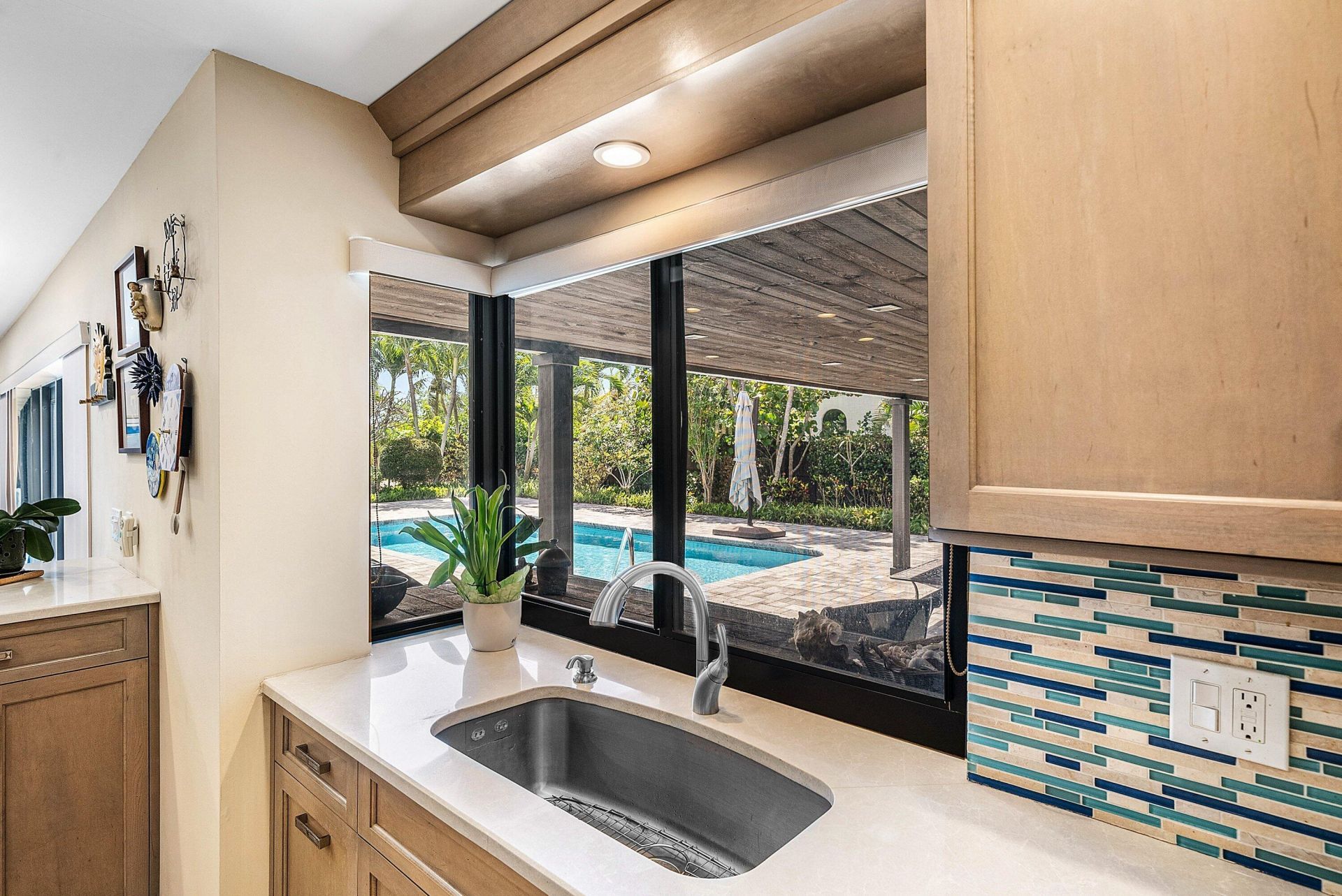 6000 NW 4th Avenue, Boca Raton, FL 33487 Photo