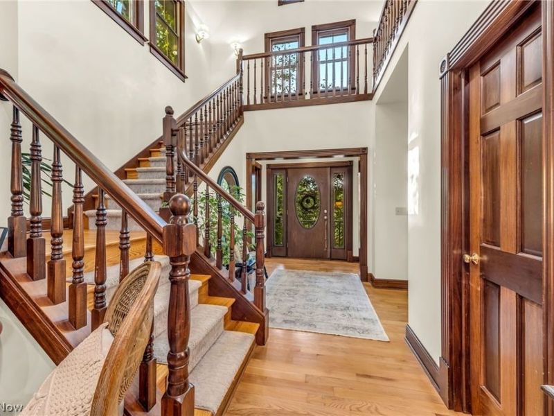 8851 Spring Valley Drive , Broadview Heights, OH 44147 Photo 4