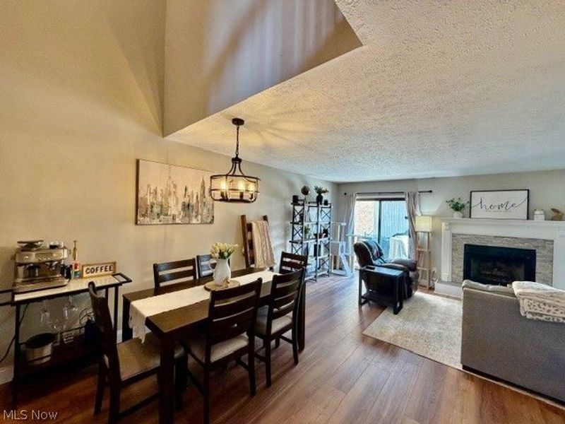 286 Millcreek Drive , Akron, OH 44307 Photo 3