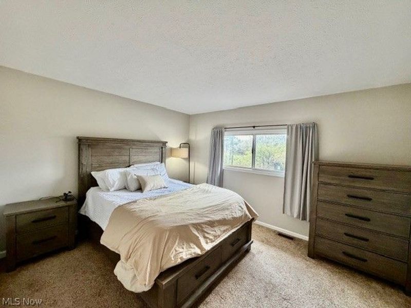 286 Millcreek Drive , Akron, OH 44307 Photo 5