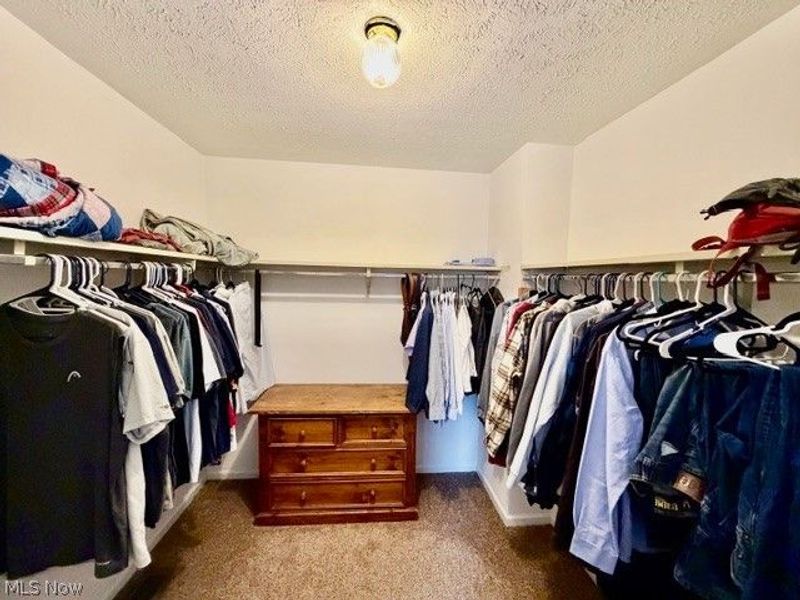 286 Millcreek Drive , Akron, OH 44307 Photo 6