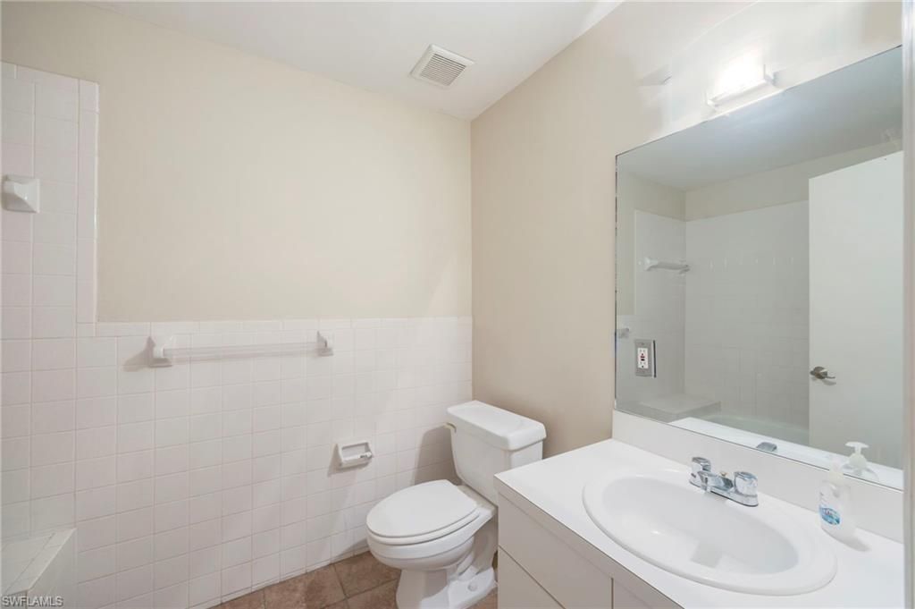 400 Misty Pines Cir, Unit 205, Naples, FL 34105 Photo