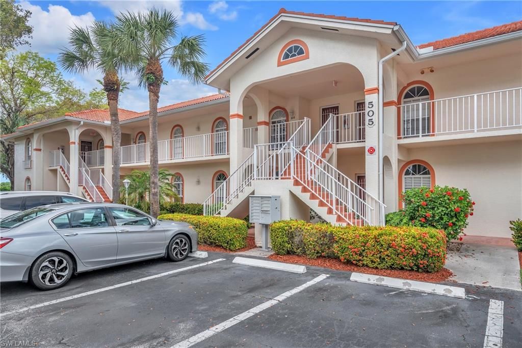 505 Mardel Dr, Unit 109, Naples, FL 34104 Photo