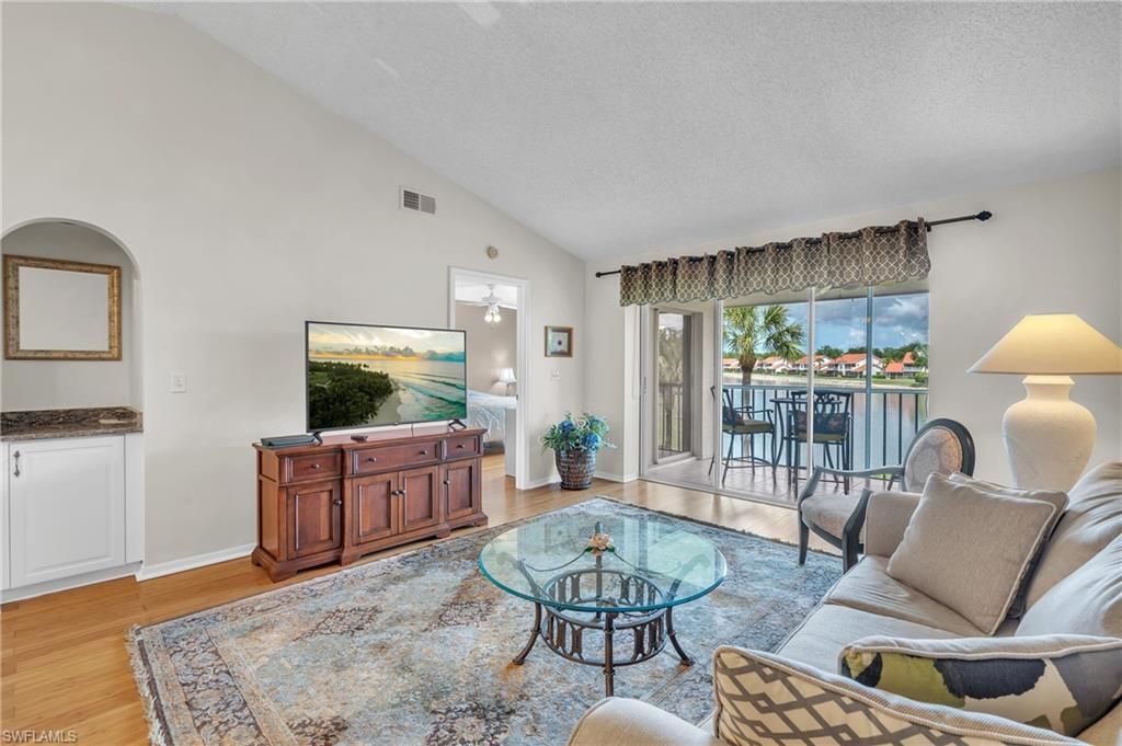 505 Mardel Dr, Unit 109, Naples, FL 34104 Photo