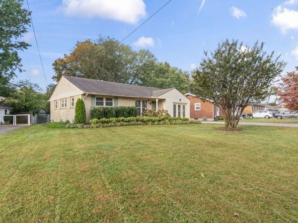 6016 Baltic Dr, Hermitage, TN 37076