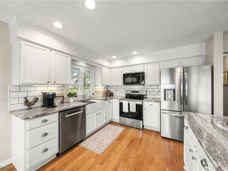 16130 Lucky Bell Lane , Newbury, OH 44065 Photo 10