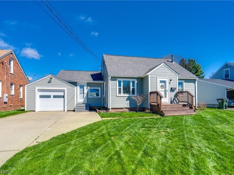 4933 14th Street SW, Canton, OH 44710 Photo 3