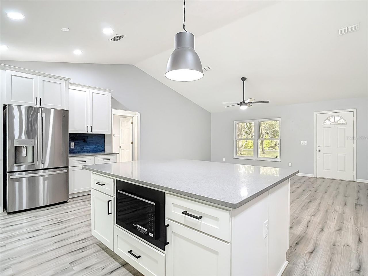 884 W Massachusetts Street, Hernando, FL 34442 Photo