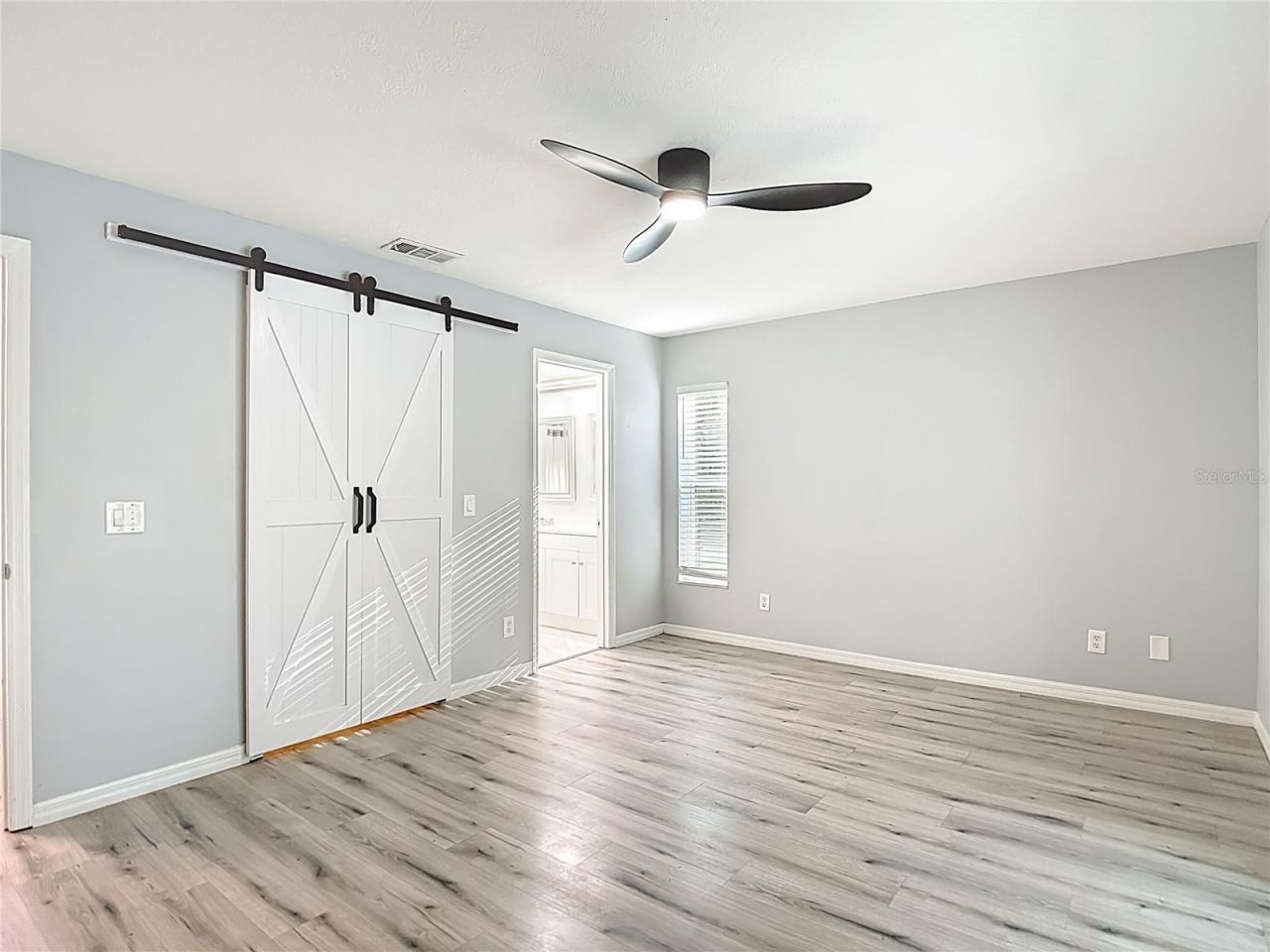 884 W Massachusetts Street, Hernando, FL 34442 Photo