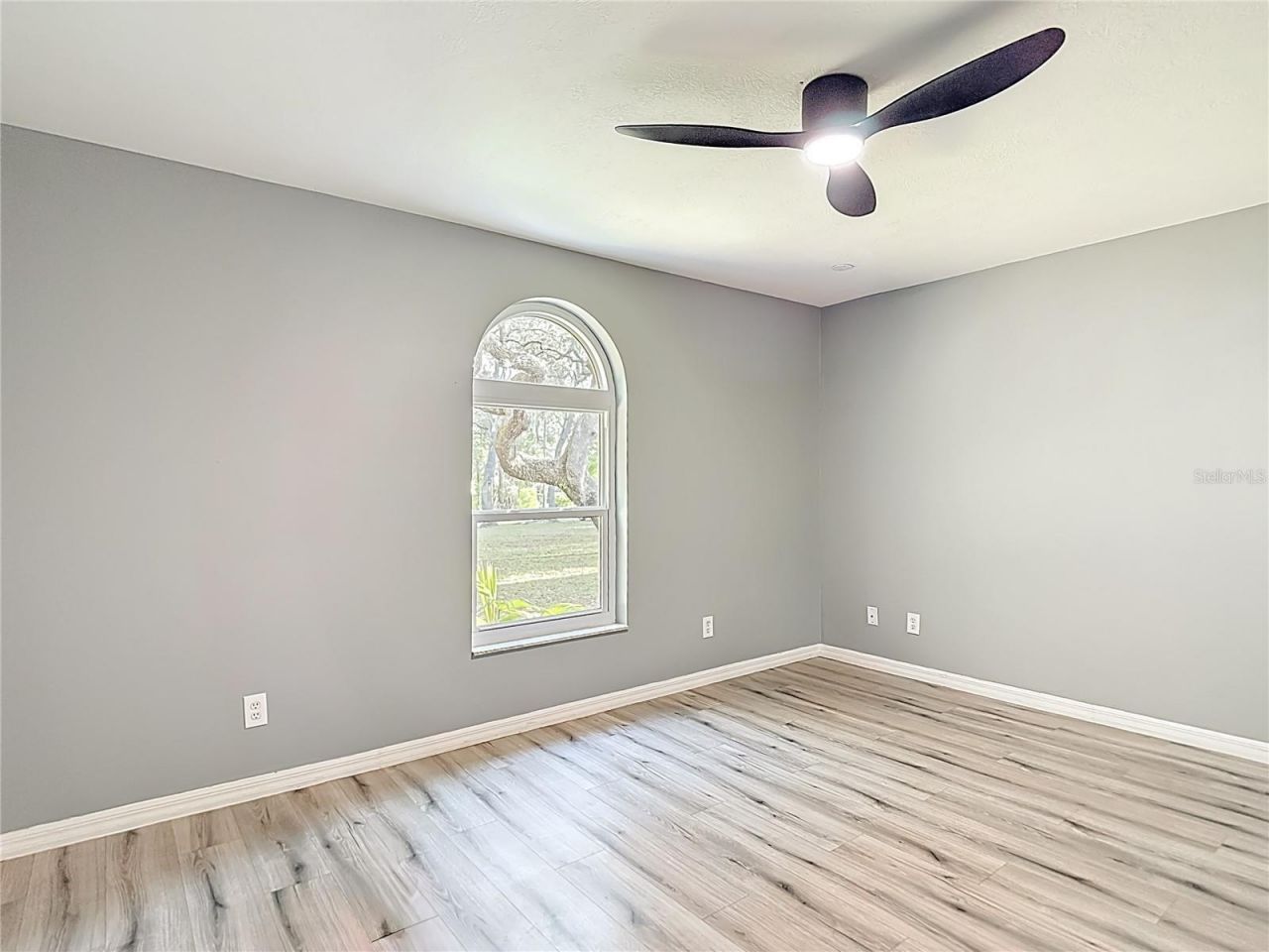 884 W Massachusetts Street, Hernando, FL 34442 Photo