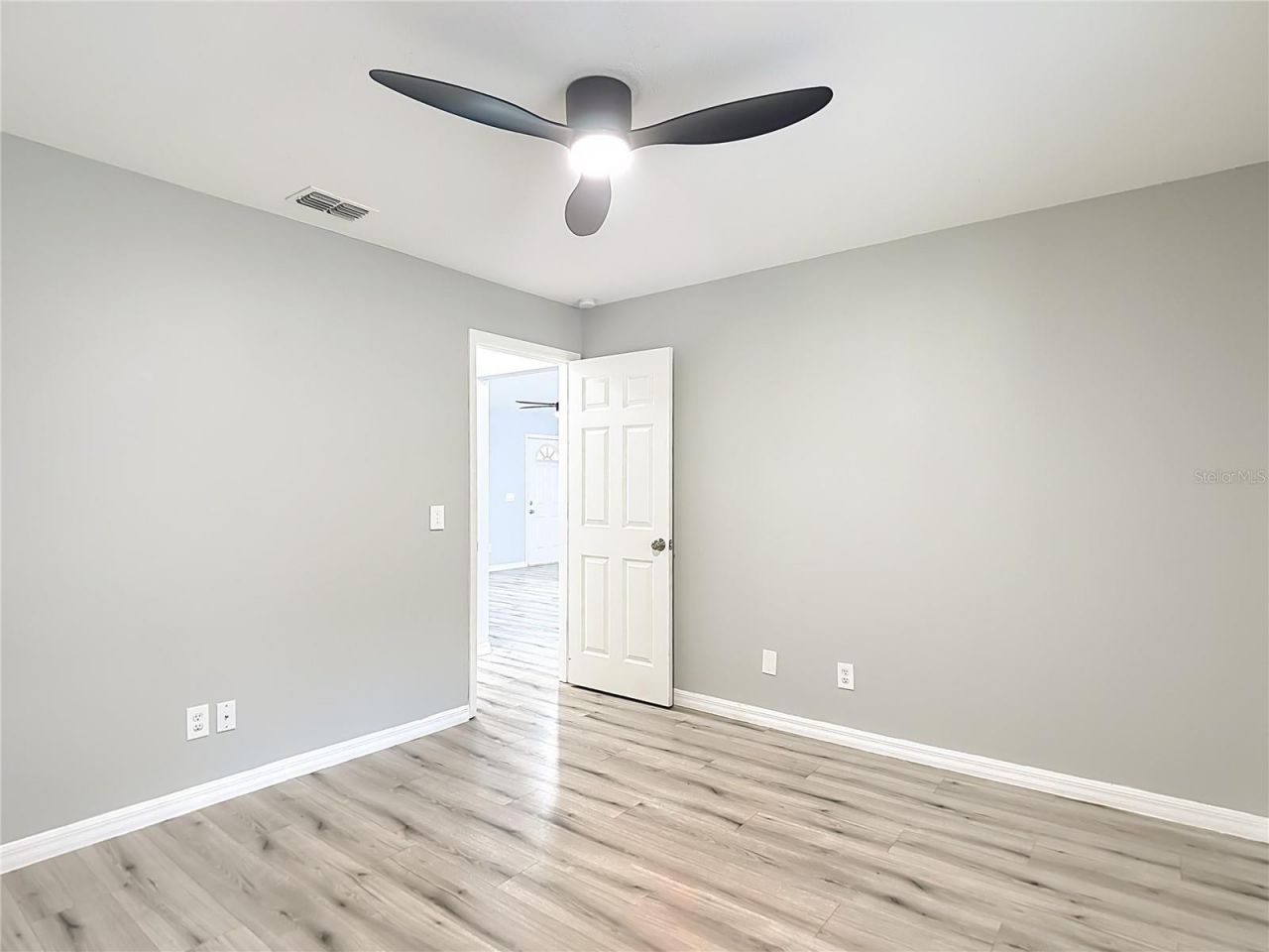 884 W Massachusetts Street, Hernando, FL 34442 Photo