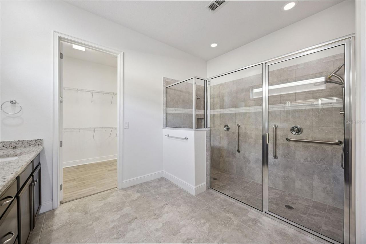 5013 E Fountainwood Drive, Saint Cloud, FL 34772 Photo
