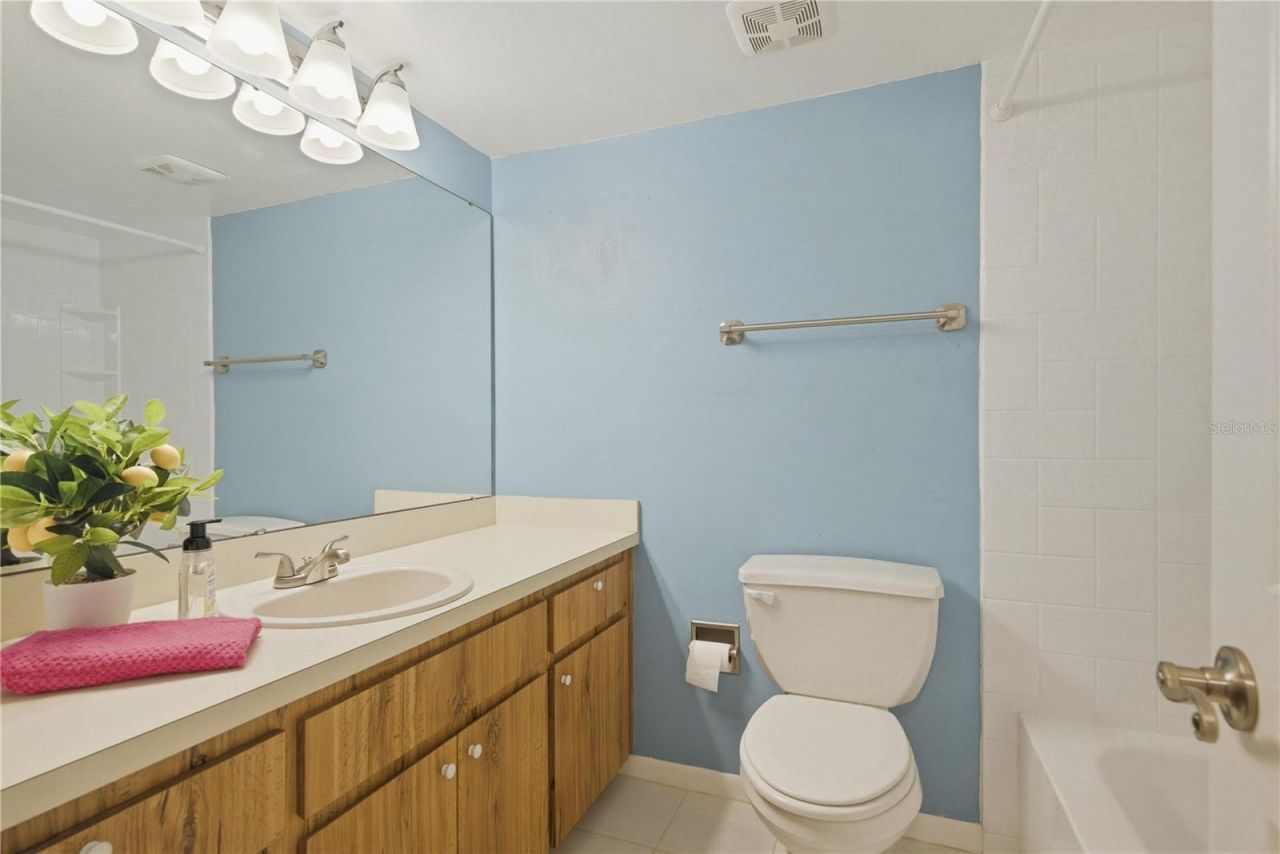 11201 122nd Avenue , Unit 208, Largo, FL 33778 Photo