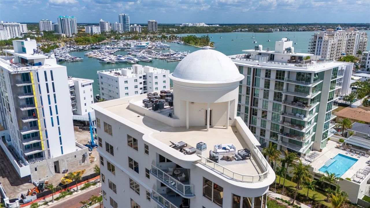 128 Golden Gate Point, Unit 901B, Sarasota, FL 34236 Photo