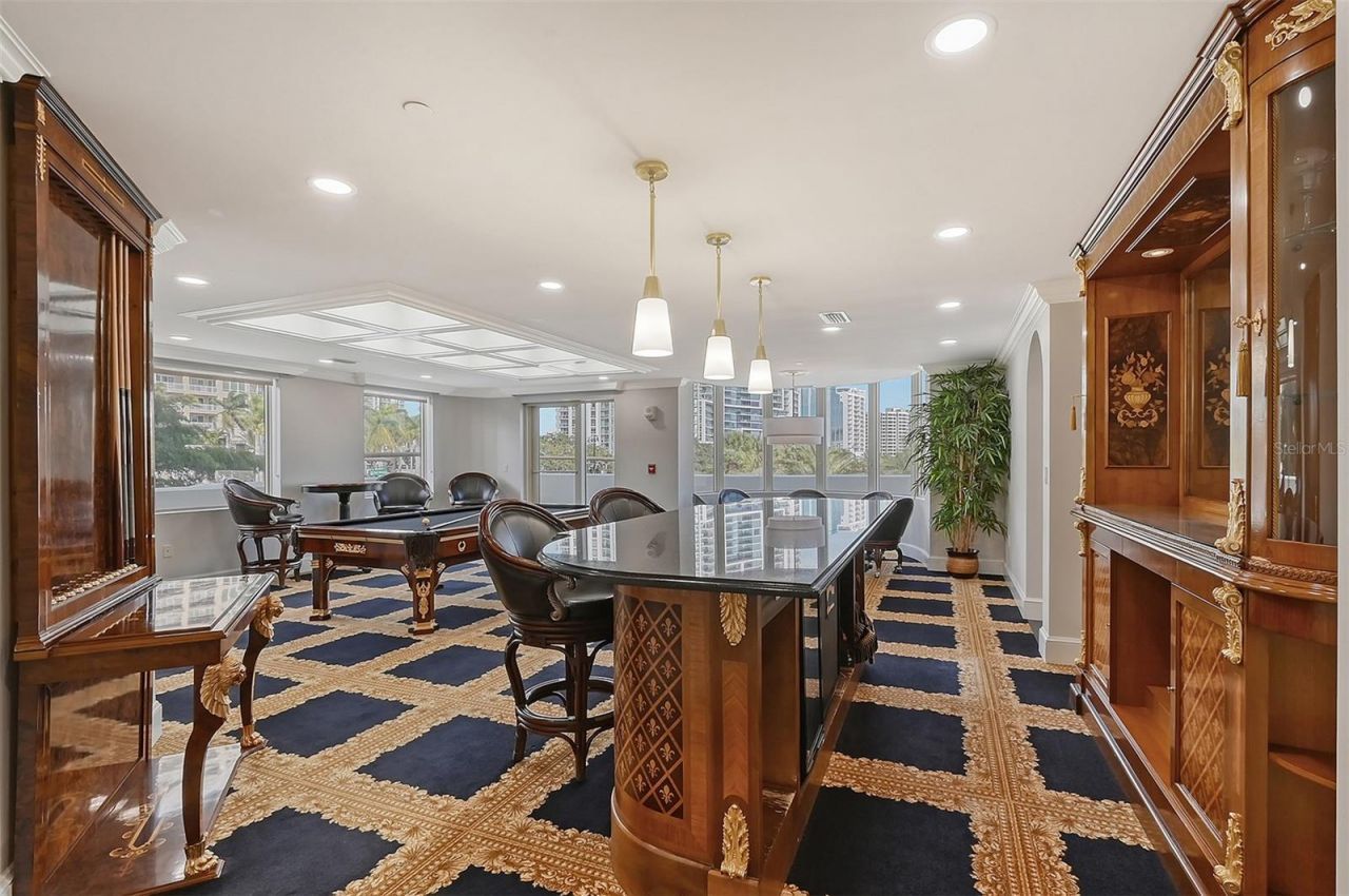 128 Golden Gate Point, Unit 901B, Sarasota, FL 34236 Photo