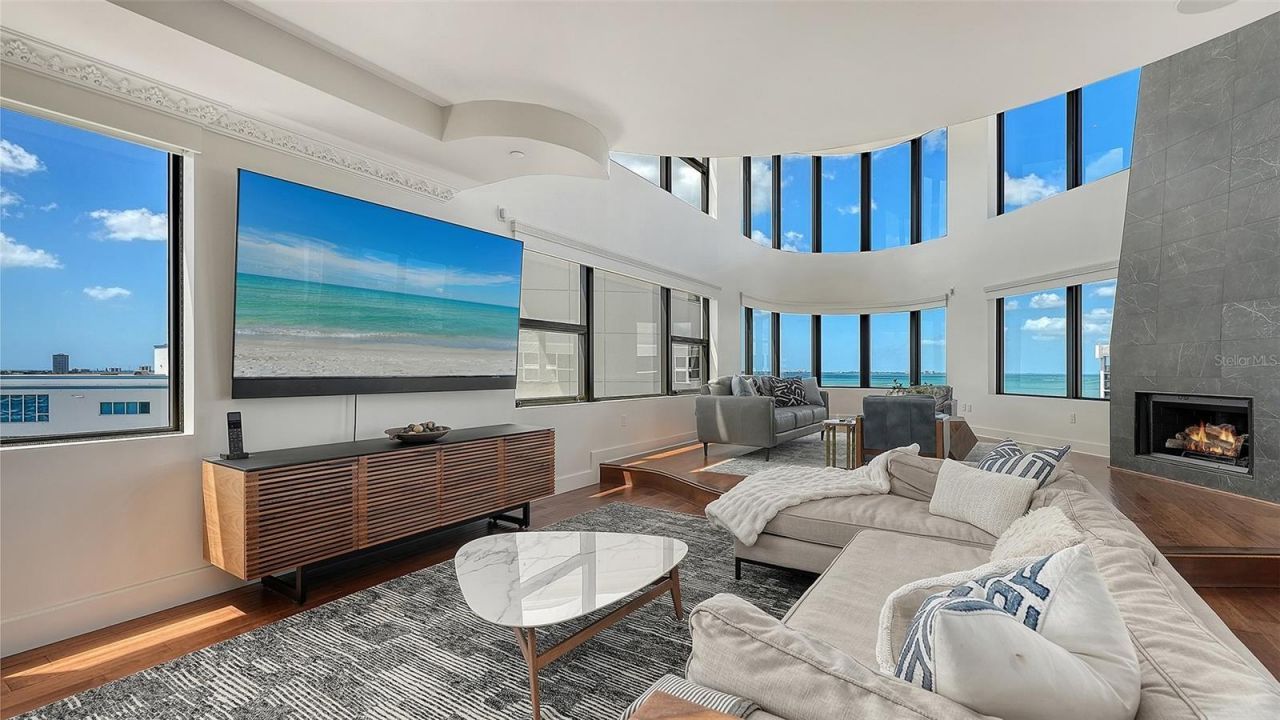 128 Golden Gate Point, Unit 901B, Sarasota, FL 34236 Photo