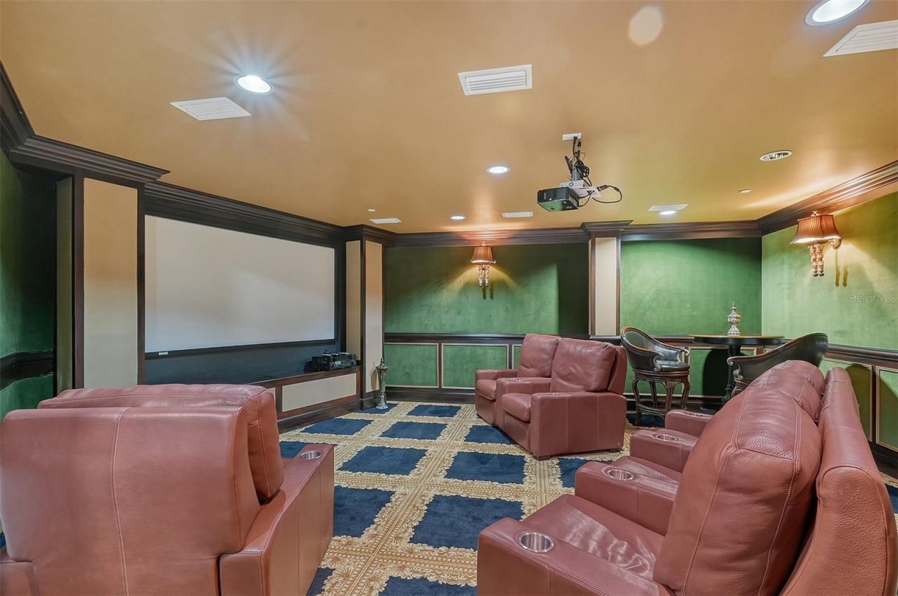 128 Golden Gate Point, Unit 901B, Sarasota, FL 34236 Photo