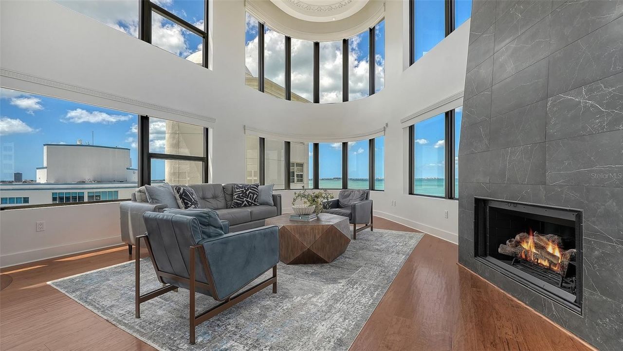 128 Golden Gate Point, Unit 901B, Sarasota, FL 34236 Photo