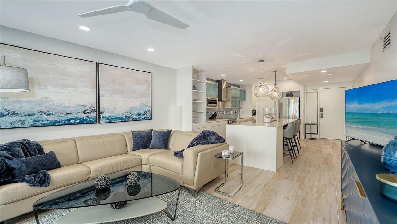 1932 Harbourside Drive, Unit 244, Longboat Key, FL 34228 Photo