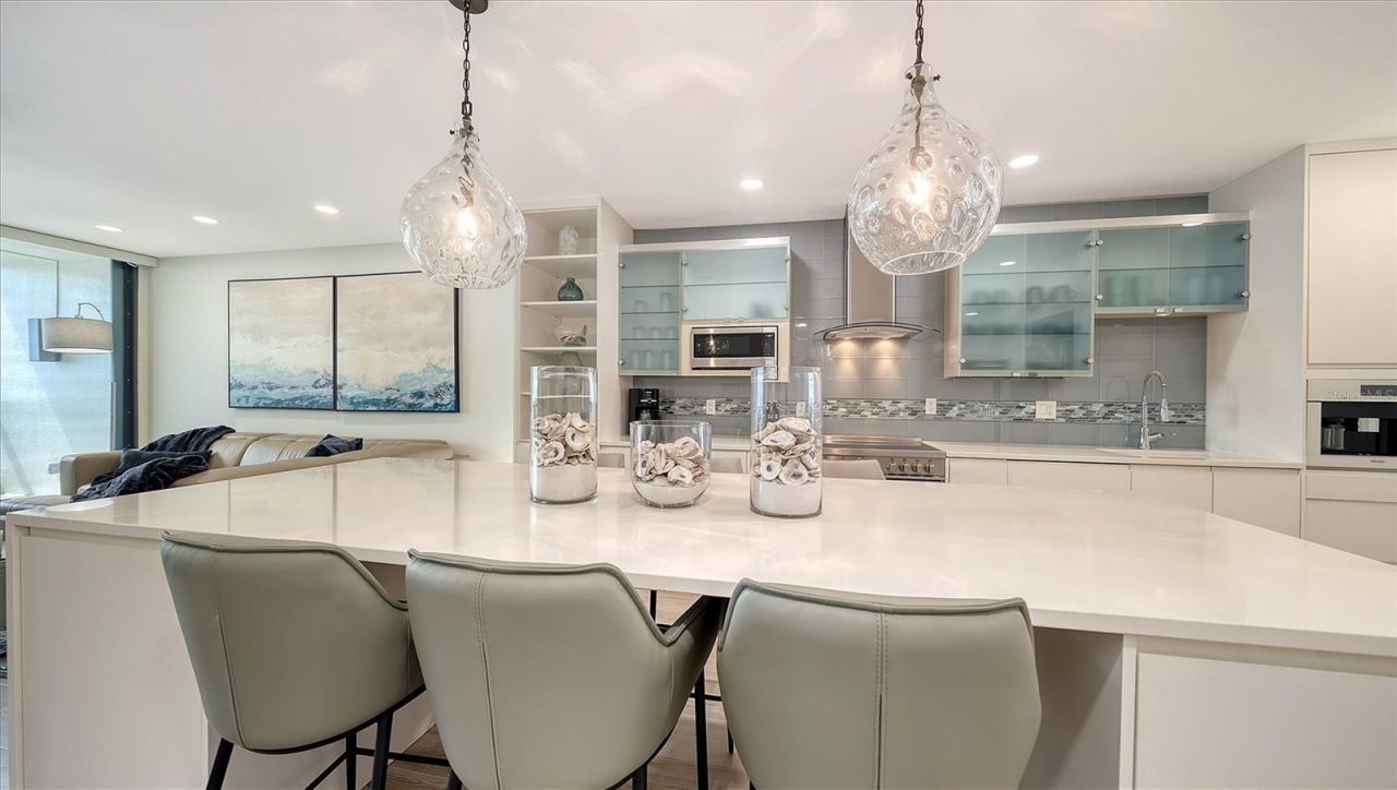 1932 Harbourside Drive, Unit 244, Longboat Key, FL 34228 Photo