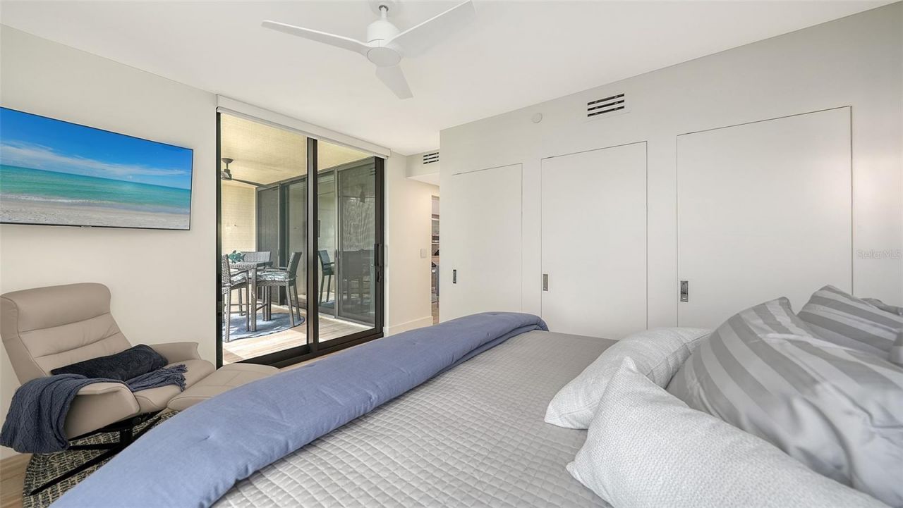 1932 Harbourside Drive, Unit 244, Longboat Key, FL 34228 Photo