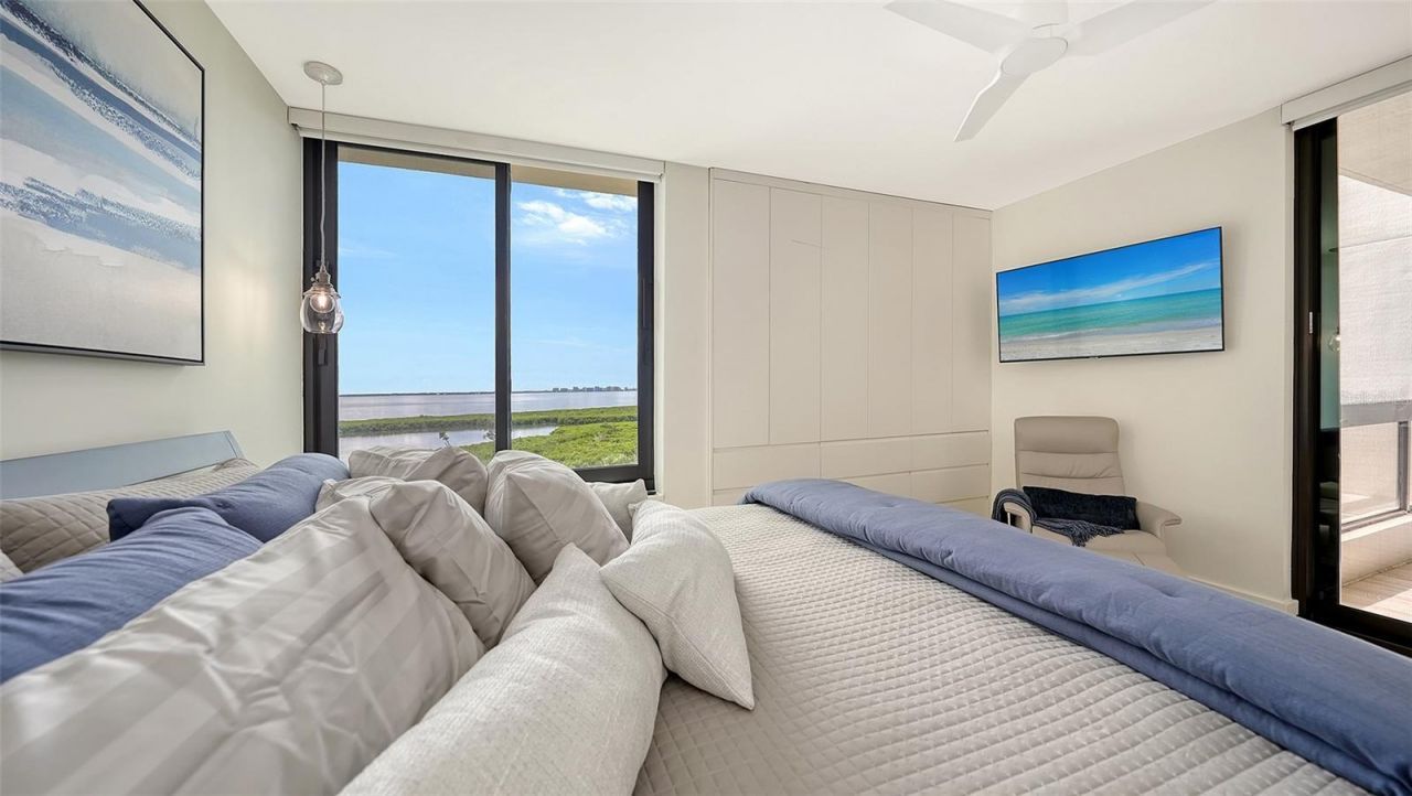 1932 Harbourside Drive, Unit 244, Longboat Key, FL 34228 Photo