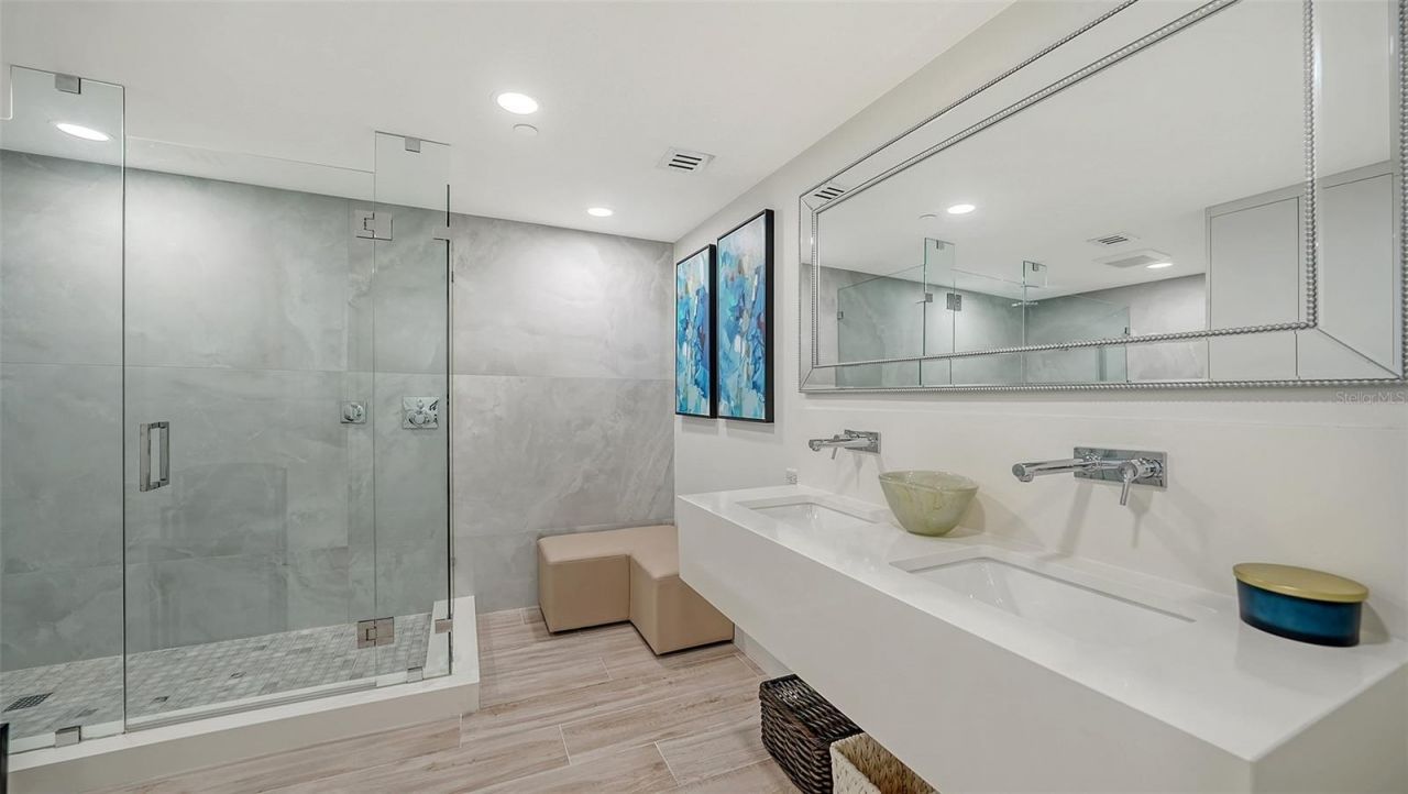 1932 Harbourside Drive, Unit 244, Longboat Key, FL 34228 Photo