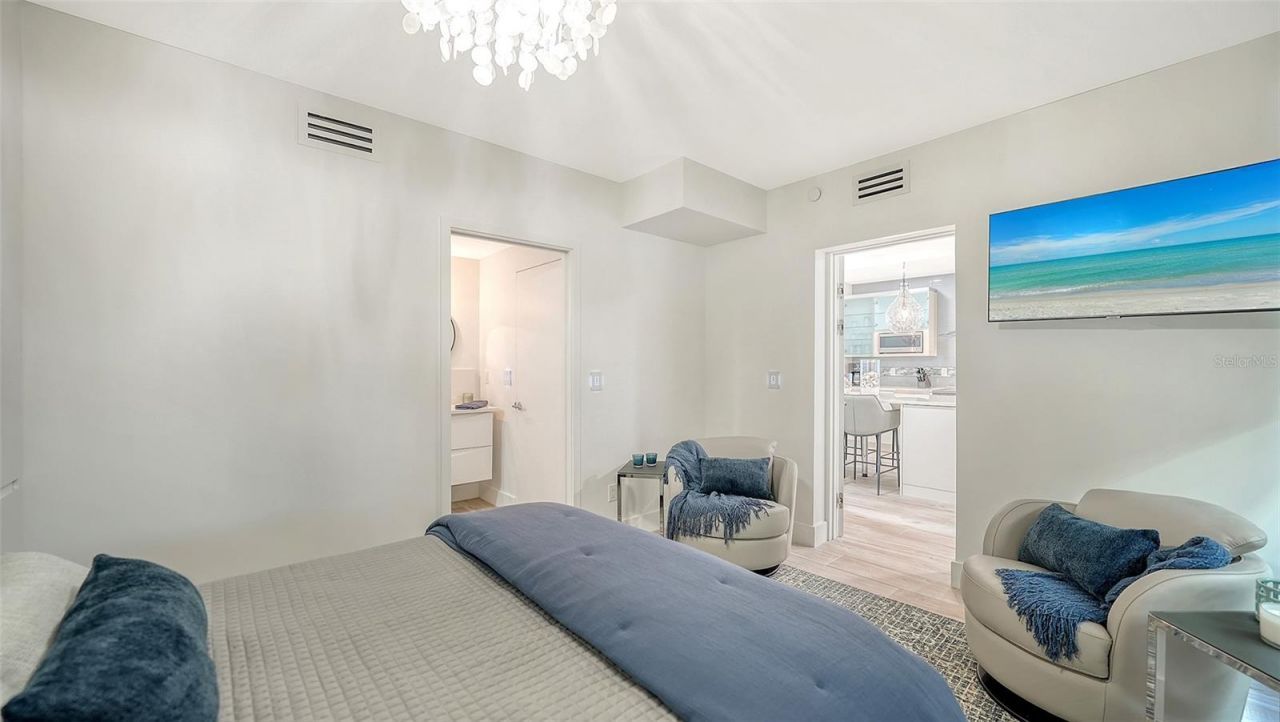 1932 Harbourside Drive, Unit 244, Longboat Key, FL 34228 Photo