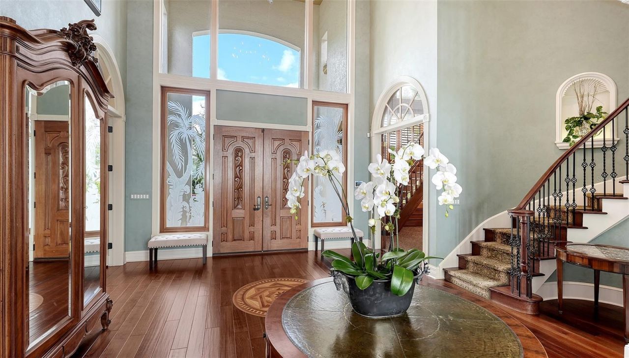 1240 Hillview Drive, Sarasota, FL 34239 Photo